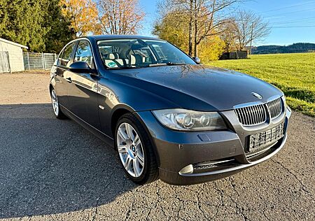 BMW 330i E90 Automatik, Sportsitze, XENON uvm.