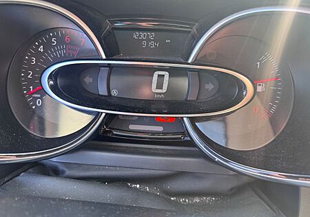 Renault Clio TCe 75