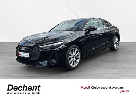 Audi A5 Limousine TFSI quattro S tronic Fahren Parken