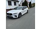 Volvo V60 T6 Recharge AWD Geartronic R Design Rech