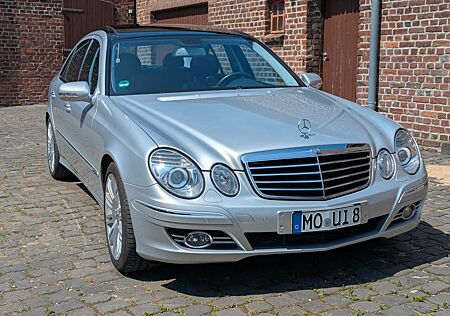Mercedes-Benz E 350 AVANTGARDE ,Sportpaket, Airmatic, Pano
