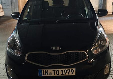Kia Carens 1.6 GDI Attract Attract