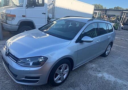 VW Golf Volkswagen VII Variant Comfortline BMT Business 1.Hand