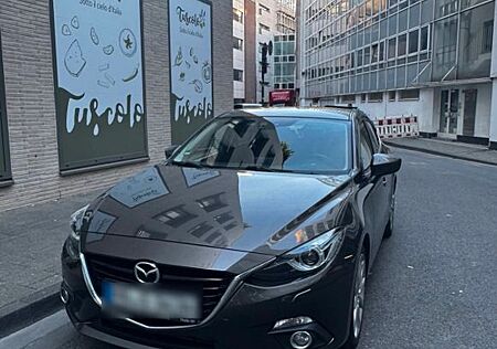 Mazda 3 2.2 SKYACTIV-D 150 Sports-Line Auto Sports...