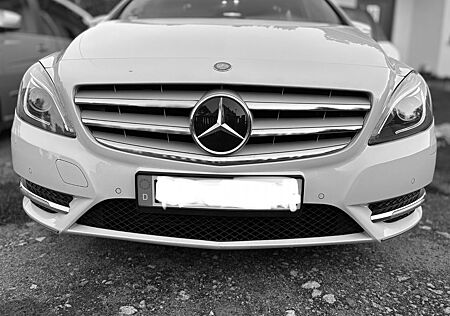 Mercedes-Benz B 200 -