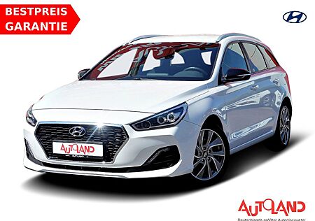 Hyundai i30 cw 1.4 T-GDI Passion LED Navi DAB Kamera Tem