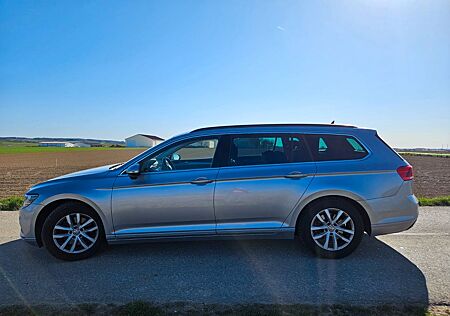 VW Passat Variant Volkswagen 2.0 TDI SCR DSG Business Vari...