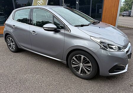 Peugeot 208 PureTech 110 Allure*Carplay*Navi*Klima