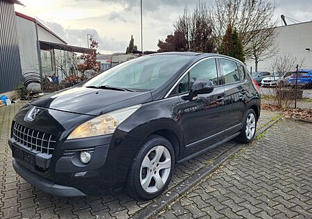 Peugeot 3008 Active 1,6L Automatik Panoramadach