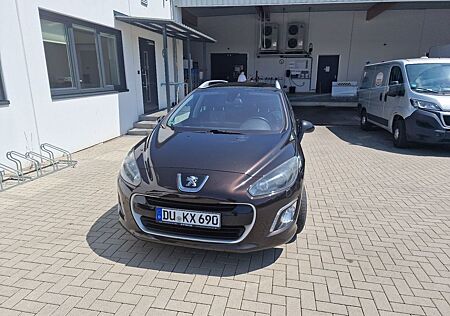Peugeot 308 SW Business-L. N1 e-HDi FAP 110 EGS6 S/S...