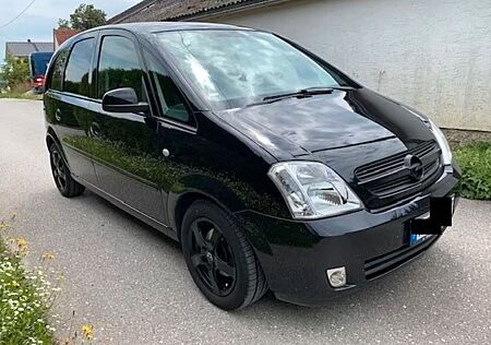 Opel Meriva 1.4 Scheckheft/ALU/AHK/WINTERRÄDER