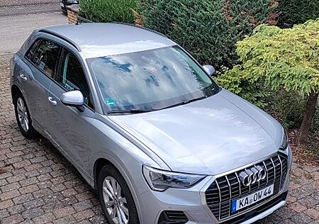 Audi Q3 35 TFSI S tronic -