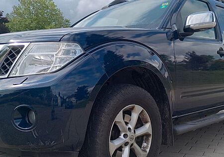Nissan Navara Navara2,5 DIESEL 4X4 HARTOP KLIMA 6G EU-5