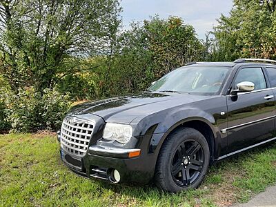 Chrysler 300C Touring 3.0 CRD Autom. - TÜV Neu -
