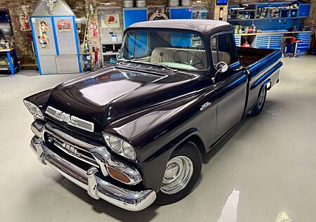 GMC 100 Pickup Frame-off restauriert Sammlerzustand