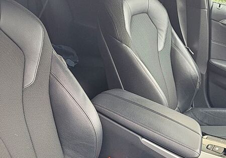 BMW 530d Touring A -