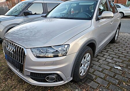 Audi Q3 2.0 TDI 103kW S tronic quattro -
