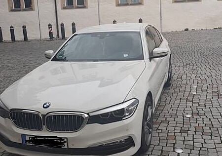 BMW 520d xDrive A -