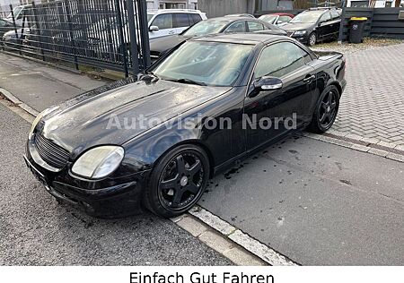 Mercedes-Benz SLK 320 AMG-Line*Automatik*Navi*Klima*SHZ*Xenon