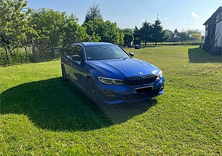 BMW 330i Touring M Sport Automatic M Sport