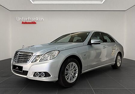 Mercedes-Benz E 200 CGI-SCHIEBEDACH-AHK-TEMPOMAT-SCHECKHEFT