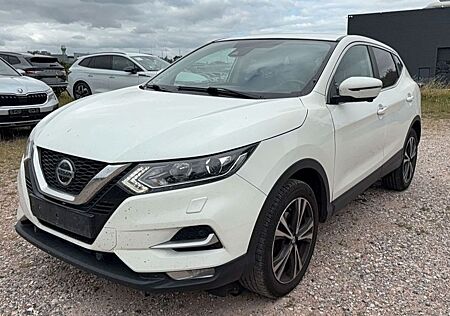 Nissan Qashqai N-Connecta TOP