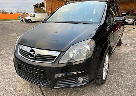 Opel Zafira 1.9 CDTI Cosmo 110kW/Leder/Klimaautomatik