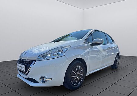 Peugeot 208 Active Bluetooth CD Klima TUV ZV Wenig KM!
