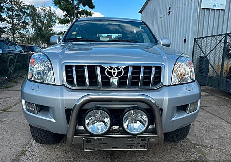 Toyota Land Cruiser 3.0D4* Automatik*6SITZE*LEDER*NAVI*