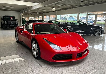 Ferrari 488 GTB Coupé DCT-CARBON-LIFT-KERAMIK-Dt.AUTO-20