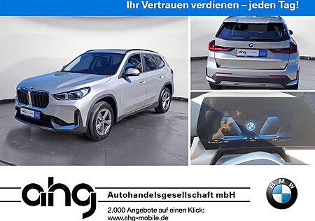 BMW X1 sDrive20i *Premium*Navi*Kamera*AHK*LED*PDC*SH