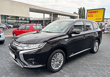 Mitsubishi Plug in Hybrid Outlander gebraucht kaufen Mitsubishi Plug in Hybrid Outlander Plug-in Hybrid Outlander Spirit/Leder/Navi