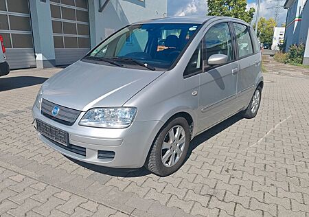 Fiat Idea 1.4 16V Dynamic