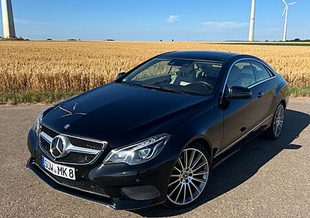 Mercedes-Benz E 350 Coupé VOLL DISTR+ PANO CARPLAY 360° ILS