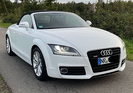 Audi TT Roadster 2.0 TDI quattro - wenig Kilometer