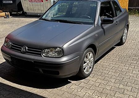 VW Golf Volkswagen 2.0 Highline Cabriolet Highline