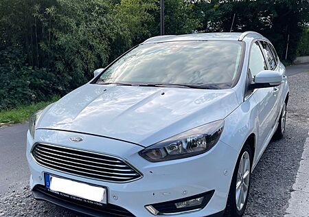 Ford Focus 1,5 EcoBoost Business Turnier /TÜV neu