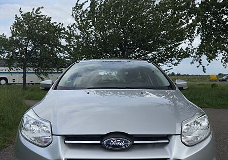 Ford Focus 1,0 EcoBoost 92kW Titanium Turnier Tit...