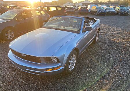 Ford Mustang 4.0 Benzin Automatic Cabriolet