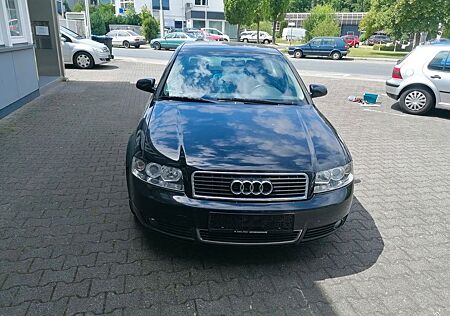 Audi A4 3.0 Multitronic.Leder.1Hand.Tüvneu.6.28