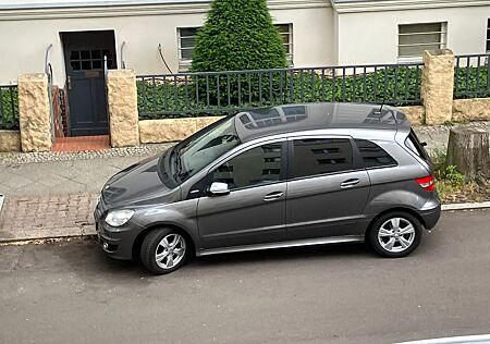 Mercedes-Benz B 160 BlueEFFICIENCY -