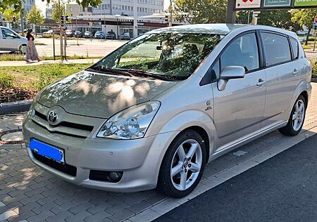 Toyota Corolla Verso 2.2-l-D-CAT Sol Sol