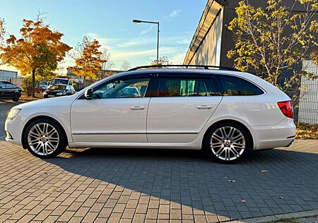 Skoda Superb Combi Elegance Automatik 8xBereifung