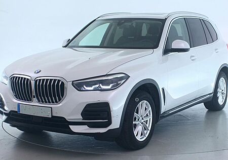 BMW X5 G05 xDrive30d Panorama Trittbrett memory AHK