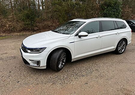 VW Passat Variant Volkswagen 1.4 TSI DSG GTE Variant GTE