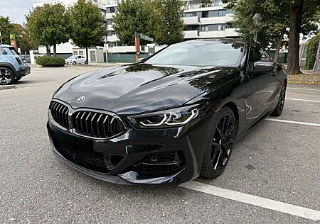 BMW M850i xDrive Coupé -MWST AUSWEISBAR!!!!