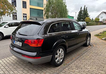 Audi Q7 3.0 TDI (DPF) quattro tiptronic - s-line