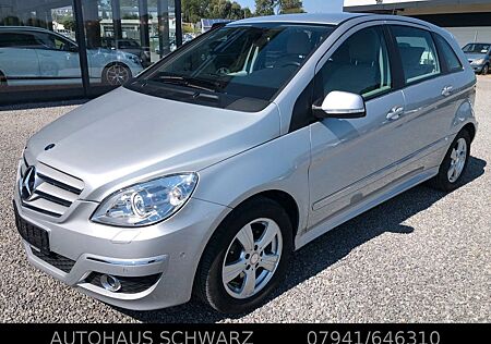 Mercedes-Benz B 180 Autotronic*Bi-Xenon*COMAND*Park-Assi*1.Hd*