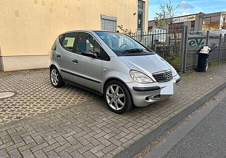 Mercedes-Benz A 160 CLASSIC PICCADILLY Lang Classic