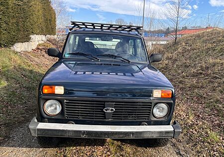 Lada Taiga Basis 4x4